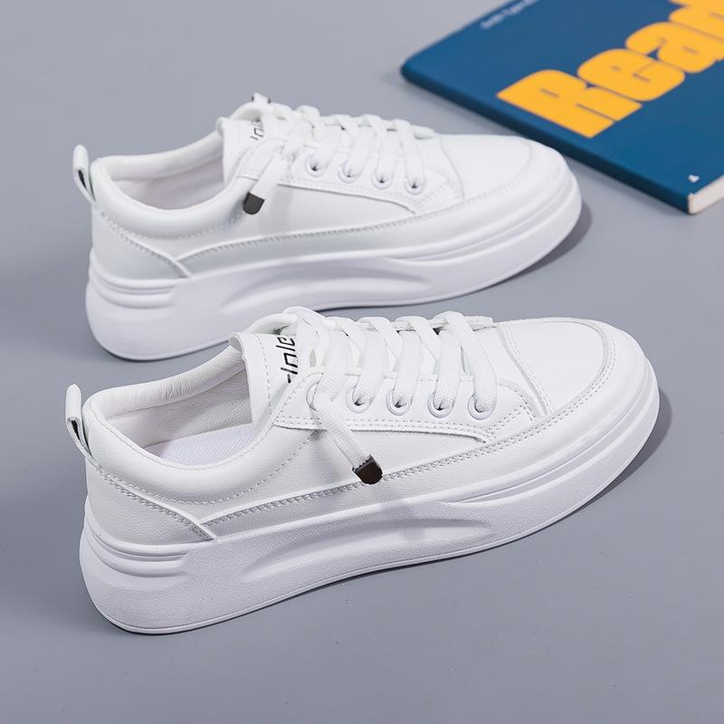Женские белые туфли, новые легкие кроссовки на платформе с мягкой подошвой для женщин, эластичные водонепроницаемые нескользящие женские повседневные кроссовки