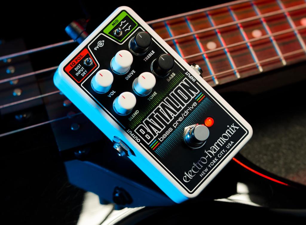 Басовый предусилитель Nano Battalion Overdrive Bass Effector ELECTRO-HARMONIX &