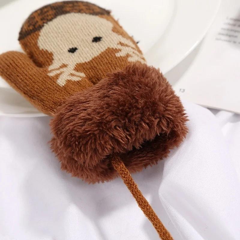 Creative 2026 New 2-7 Years Old Kids Full Finger Gloves Faux Rabbit Fur Christmas Deer Pattern Cold Resistant Autumn Winter Warm