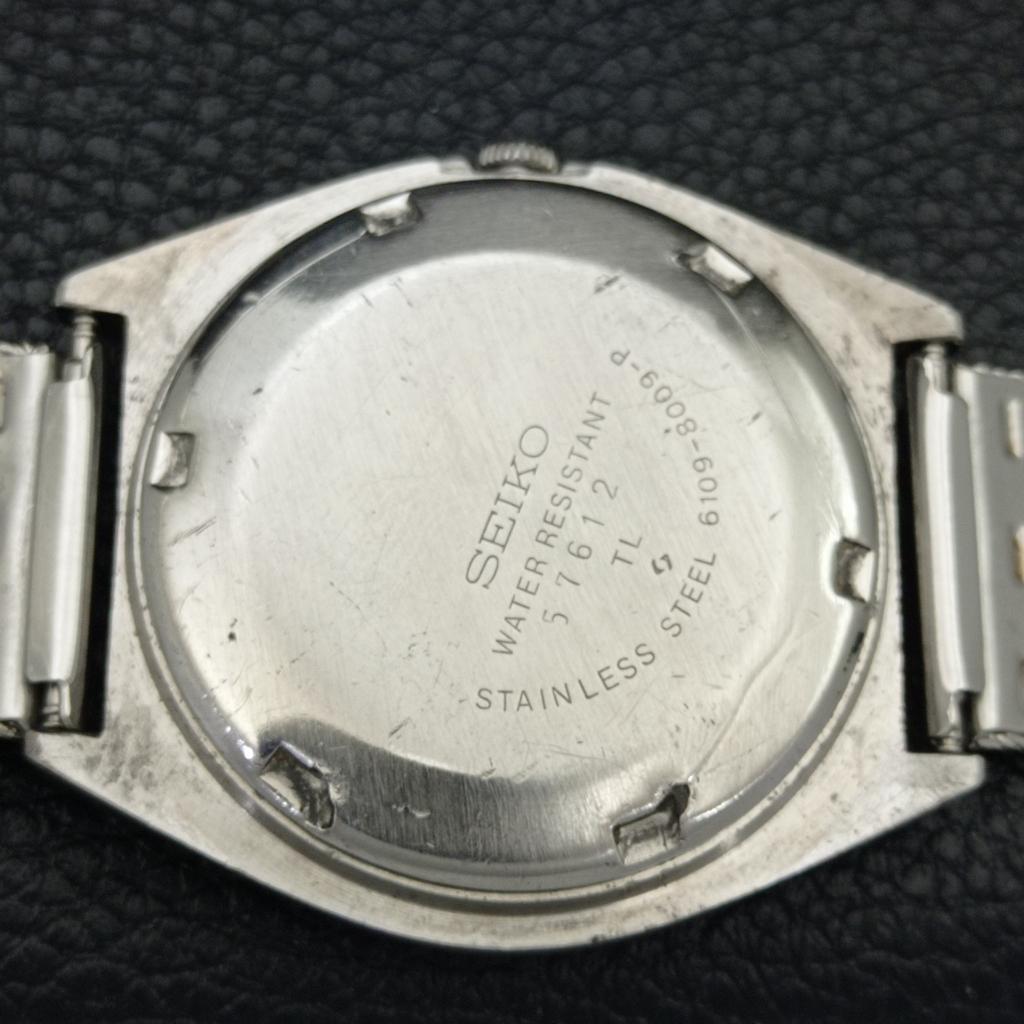 АВТОМАТИЧЕСКИЕ ВИНТАЖНЫЕ ЧАСЫ SEIKO 5 ЯПОНИЯ МУЖСКИЕ С БЕЛЫМ ЦИФЕРБЛАТОМ a702607-1