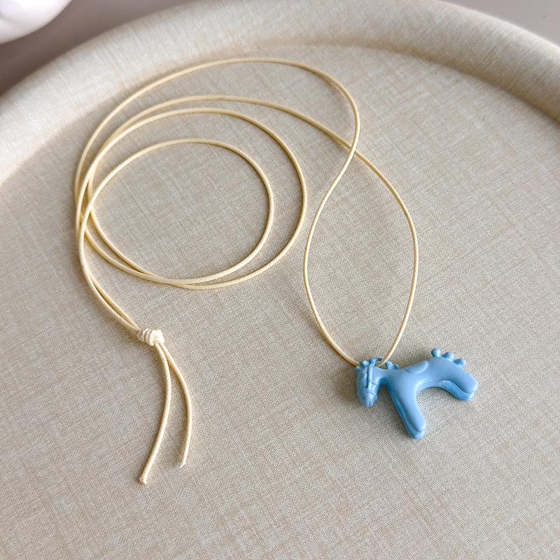 Цветной кулон-лошадка на длинной цепочке для женщин, простая регулируемая цепочка для свитера, ювелирные изделия дружбы, подарки