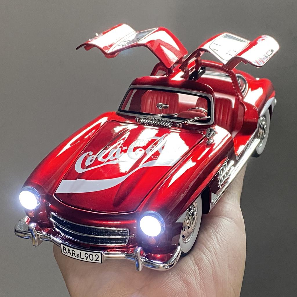 1:24 Бенц 300SL Кока-Кола Пепси-Кола Классический Винтажный Автомобиль Сплав Литье под Давлением Модель Автомобиля Звук и Свет Оттяжка Коллекция Хобби Подарок