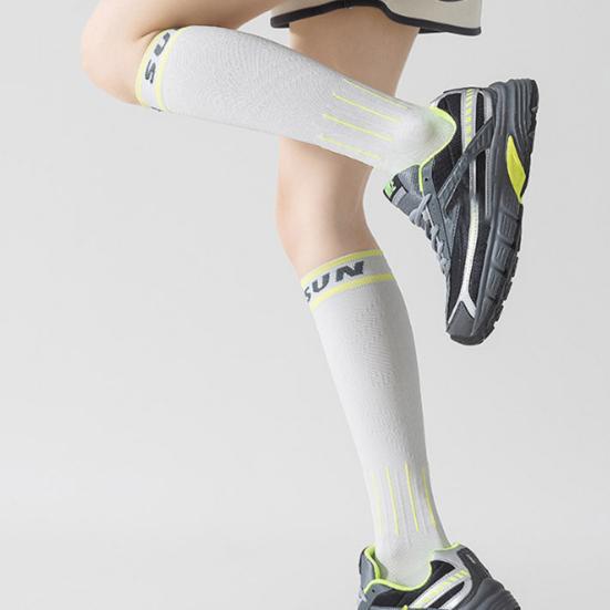 1 пара женских зимних носков длиной до колена с массажной подошвой, с длинной трубкой, с высокой эластичностью, с противоскользящими свойствами, носки для йоги, удобные, теплые, для бега трусцой