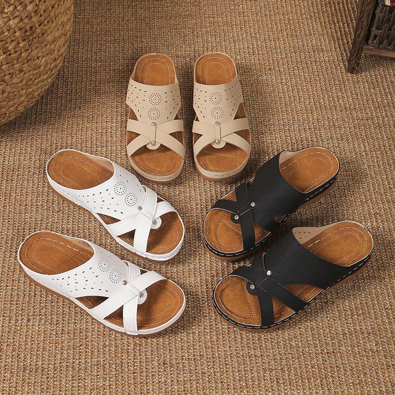 Женские летние новые шлепанцы на танкетке, женские шлепанцы I-образной формы, однотонные, для улицы, пляжные, прохладные