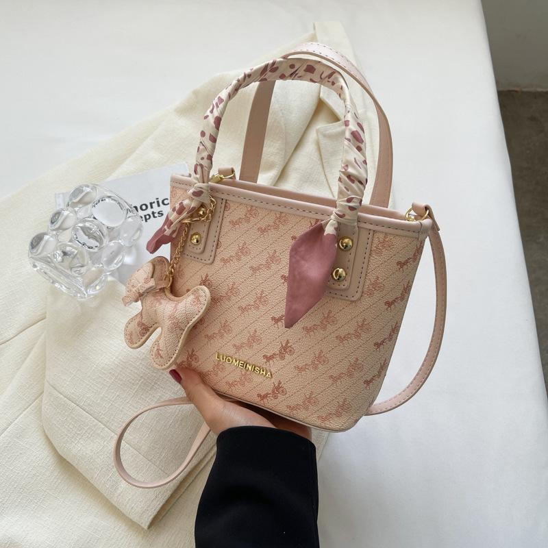 Niche Women's Bag 2025 New Summer Fashion Women's Small Bag High-end Messenger Bag Portable Bucket Bag