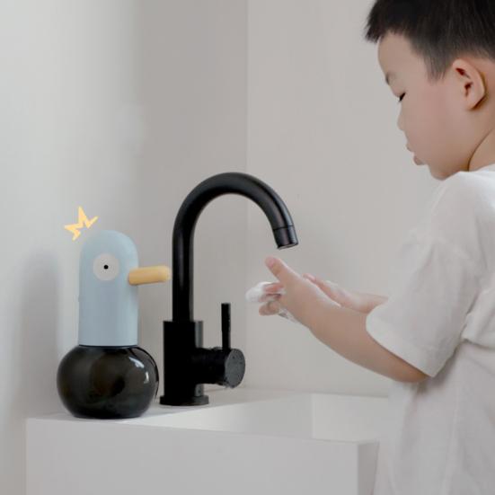 Автоматический индукционный дозатор пенного мыла, бесконтактный дозатор мыла в форме утки, емкость 400 мл, высокоточный сенсорный дозатор мыла