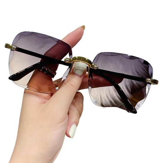 Женские солнцезащитные очки для защиты глаз, градиентные цветные солнцезащитные очки без оправы, анти-УФ-декоративные солнцезащитные очки для отдыха на открытом воздухе, пляжные аксессуары для глаз