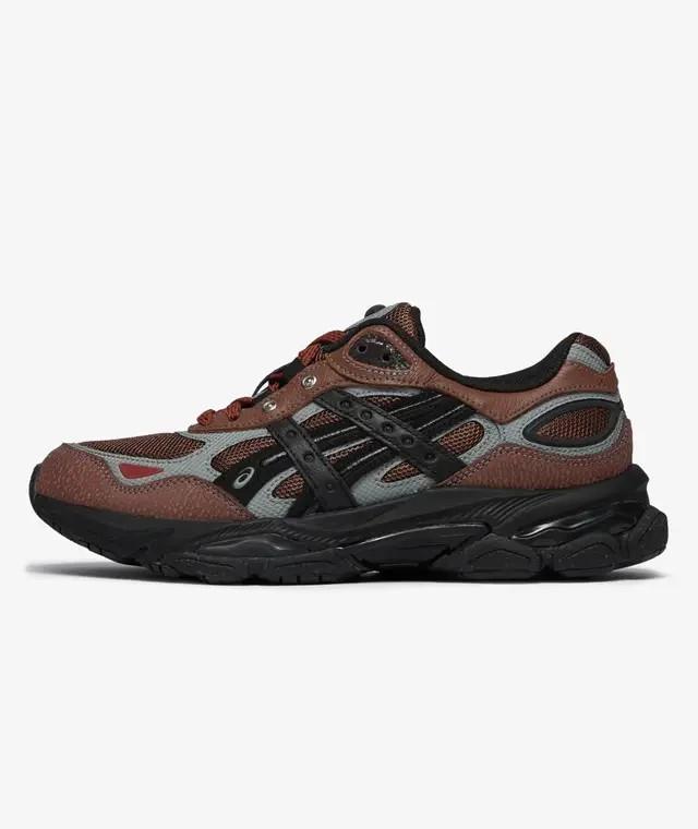 1203A896-200 HAL STUDIOS Asics Gel-NYC 2.0 SSHS Махагоновый Черный (Мужской)