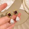 Retro Burgundy Pearl Earrings Women's Hong Kong Style Niche Design High-end Stud Earrings Temperament Earrings