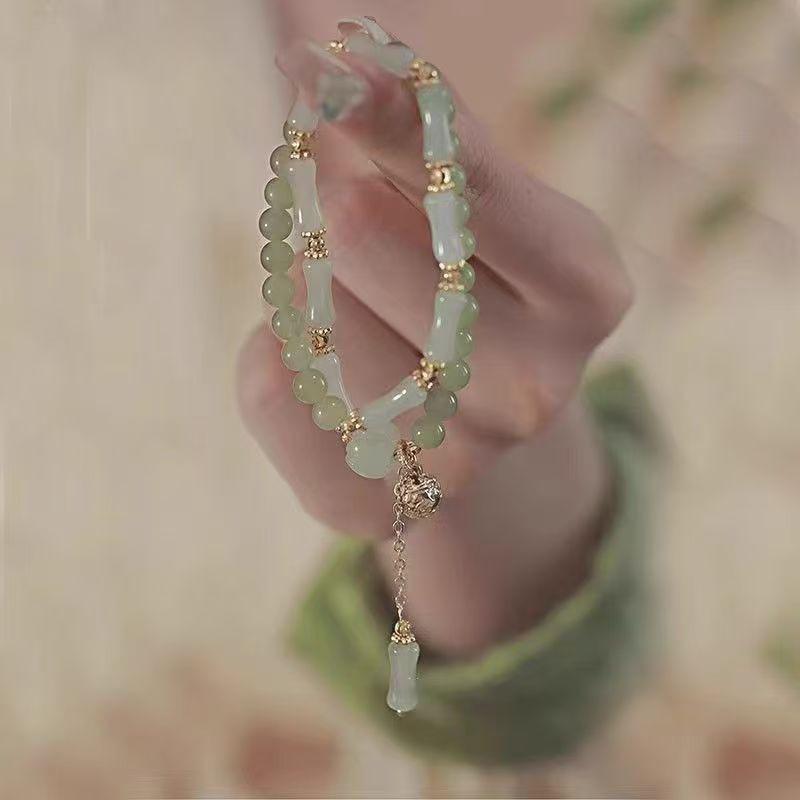 Браслет из золотого шелка, нефрита и бамбука: Элегантный дизайн тыквы с бусинами и имитацией нефрита Хэтянь в новом китайском ретро-стиле