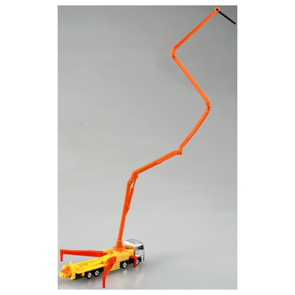 TAKARA TOMY Tomica Long Type Tomica No.127 Mitsubishi Fuso Super Great Concrete Pump Car Mini Car Toy Ages 3+