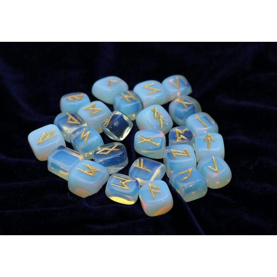 Набор рунических камней Crocon Oplaite с выгравированными символами алфавита Старшего Футарка для генерации энергии и балансировки чакр  :- Прибл. 15-20 мм