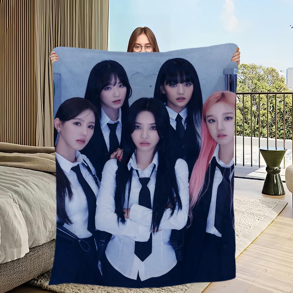 Kpop I-ID-DLE Skicomfort Теплое Мягкое Домашнее Детское Одеяло для Обедника Подходит для Гостиной Офиса Ежедневных Поездок Подарки