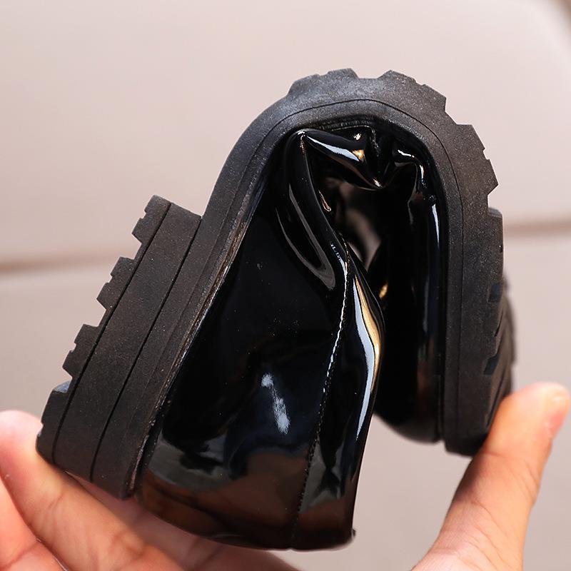 Korean Style 2023 Black Leather Shoes for Kids: Autumn Soft Sole Boys' and Girls' School Performance Footwear