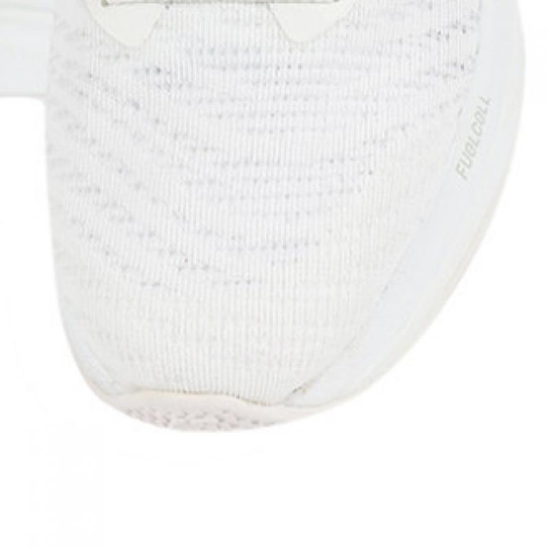 New Balance Женские кроссовки Pure Cell Propel V4