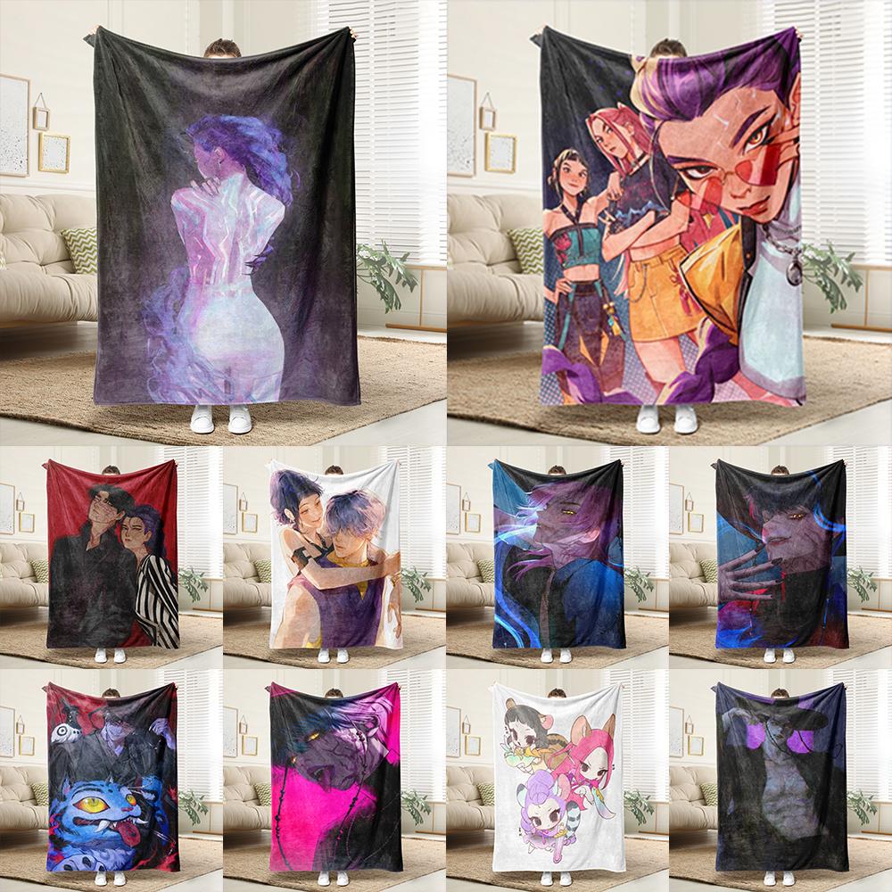 KPop Demon Hunters The fantasy world on the blanket: Anime characters and cute pet patterns keep warm and warm