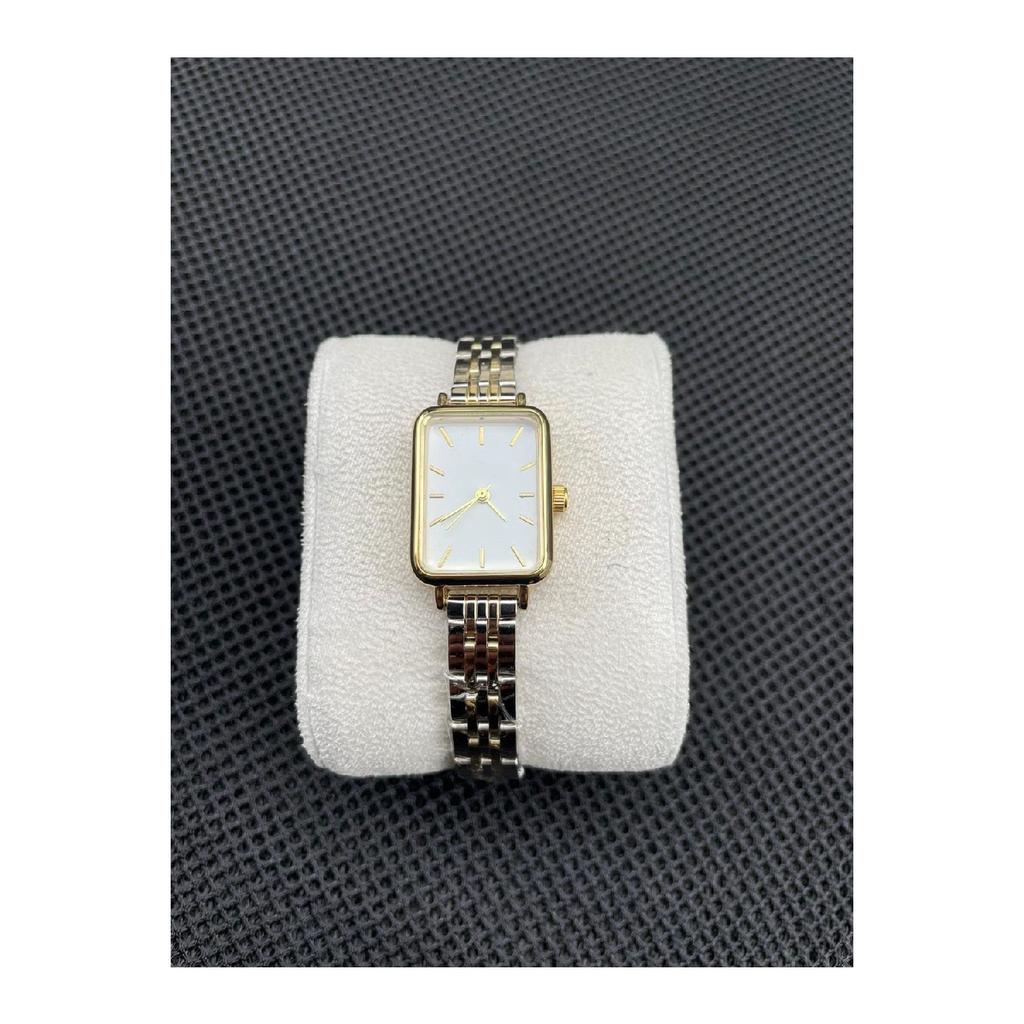 Retro Strap Women's Wristwatch