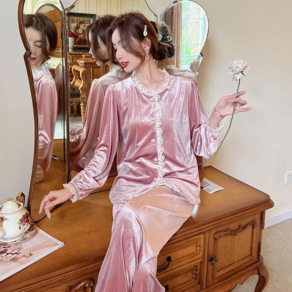 Gold Velvet Women's Pajama Set: Autumn-Winter, Long Sleeve & Pants, Fragrant Style, Lace Cardigan, Indoor/Outdoor Wear.
