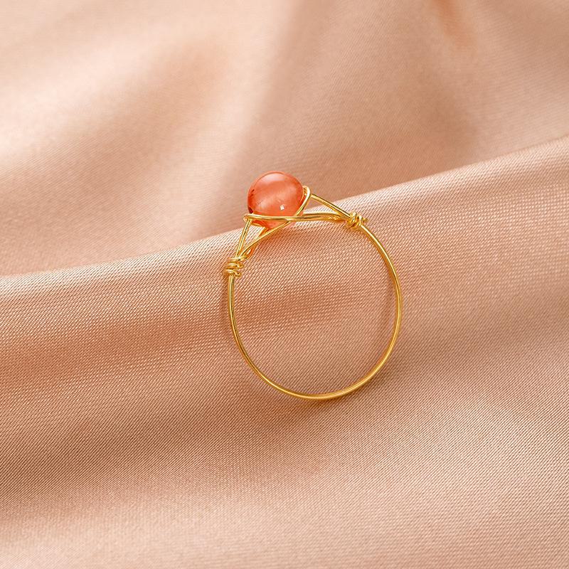 Кольцо женское Banyan Tree S925 из серебра с натуральным нефритом и красными бусинами