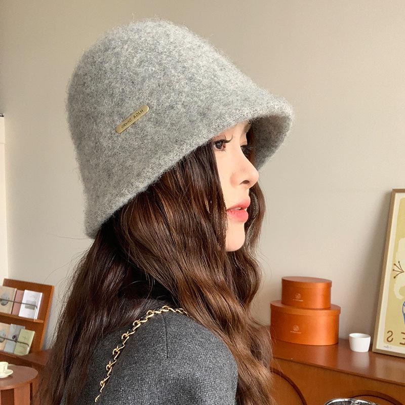 Bucket Hat Women's Autumn and Winter Light Luxury Style Versatile Bucket Hat Windproof Warmth Ear Protection Woolen Fisherman Hat