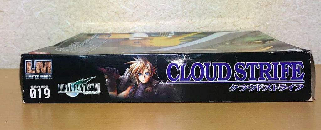 [USED] Bandai LM Final Fantasy VII Cloud Figure