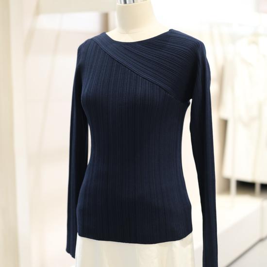 Cross Design Ribbed Knit Sweater GP2A1PO_201
