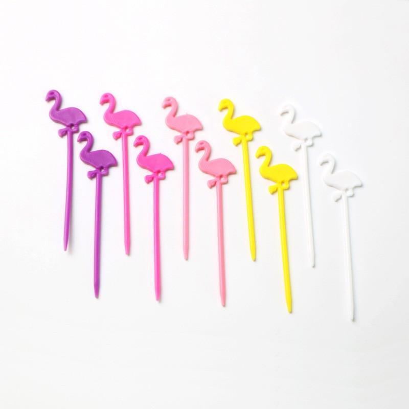 Creative Cartoon Animal Fruit Forks for Kids – Cute, Plastic Bento Picks for Household & Kitchen Use