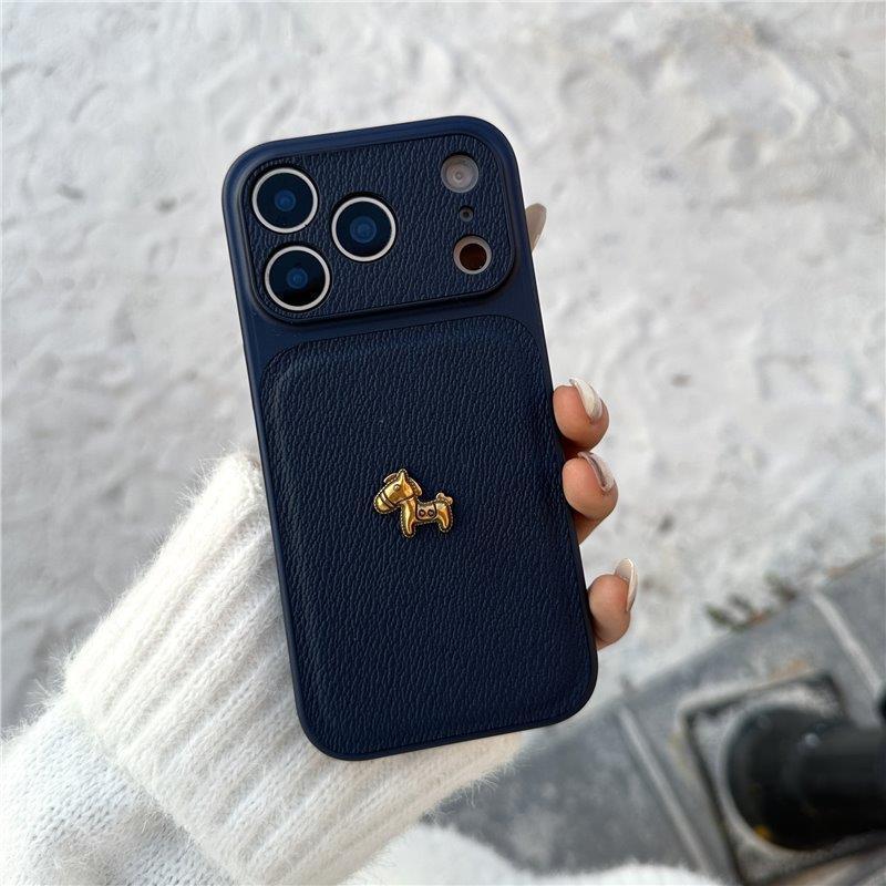 Чехол в стиле красной кожи для iPhone 17 Pro Max 'Год Лошади' с полным покрытием для Apple 16 и 15.