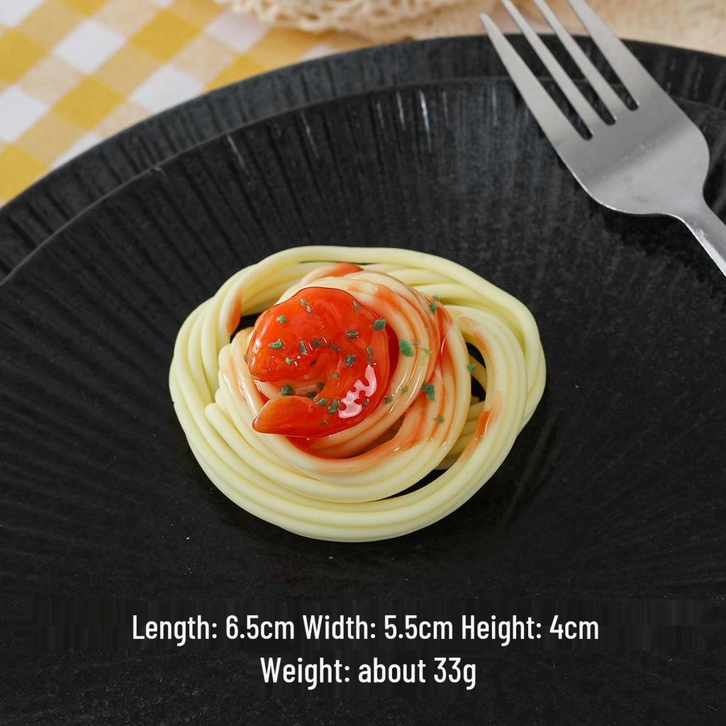 Модель спагетти с креветками и соусом для демонстрации западной еды и реквизит для кино