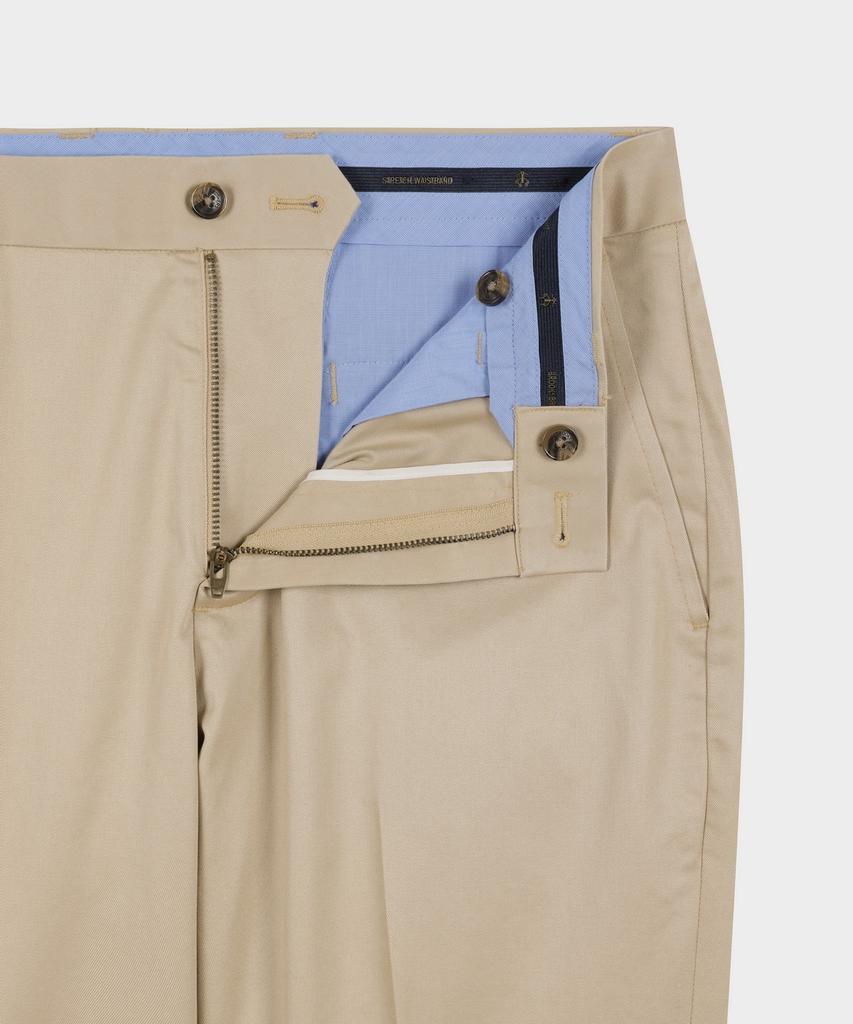 BROOKS BROTHERS Slim Fit Lightweight Advantage Chino (British Khaki) (Bbpcmmz501)