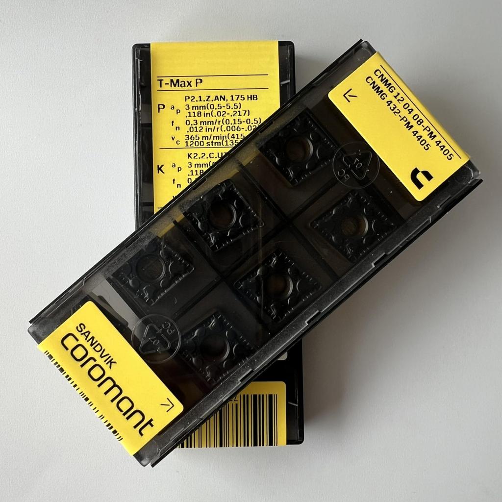SANDVIK / CNMG120408-PM 4405 / Original Swedish hard alloy blade 10 Pcs
