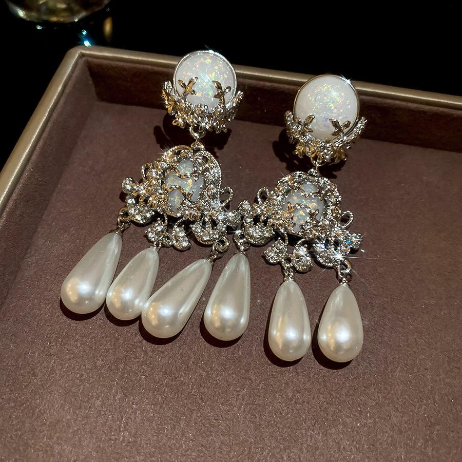 Серьги-кисточки с бриллиантами в виде цветков «Серебряная игла» класса люкс 2025 - Элегантный европейский и американский стиль для женщин