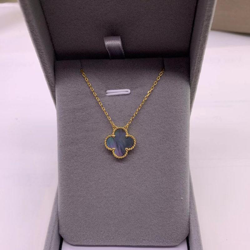 Легкое роскошное ожерелье с подвеской в виде четырехлистного клевера, рябчика, красного агата и малахита на золотой цепочке