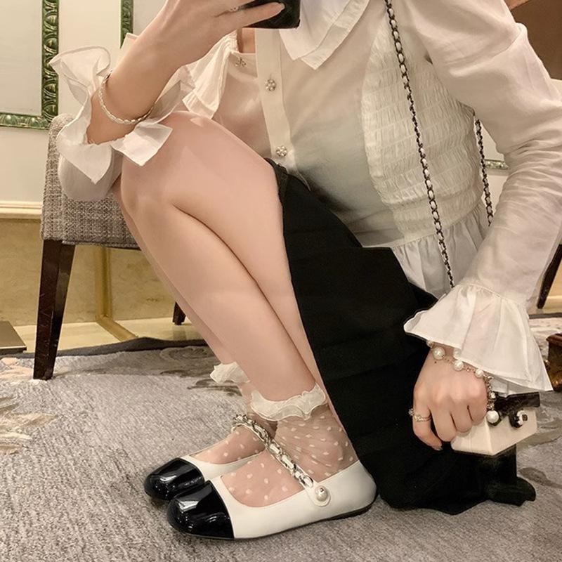 Grape mother same style round head color matching one-word buckle pearl chain French high-heeled Mary Jane single shoes women