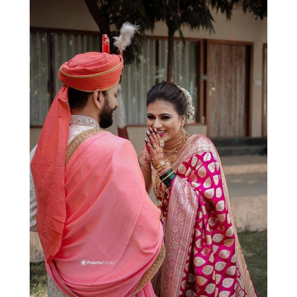 Представляем очаровательные, но дышащие органические сари Banarasi для интимных и больших индийских свадеб,