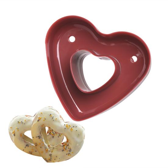 Yousheng 3Pcs/Set Doughnut Mold Round/Heart/Flower Shaped Food Grade DIY PP Dessert Fondant Cake Cutter Maker Mould Baking Tools