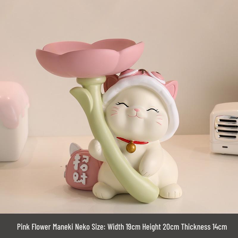 Lucky Cat Resin Craft Key Holder for Home Decor & Children's Room Storage