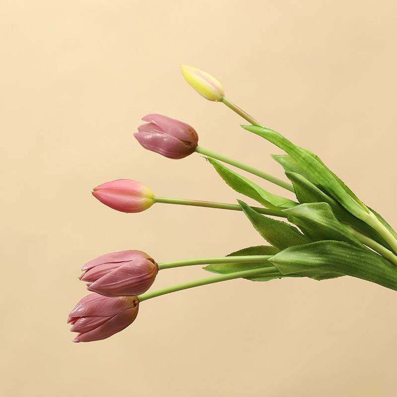 High-end simulated tulip bouquets, home hotel wedding decoration ornaments, photography shooting props, fake flowers