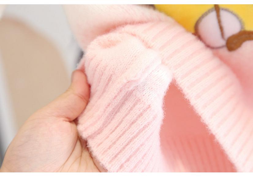 Girls' Cartoon Winter Sweater - Stylish Knitwear for Medium and Large Children