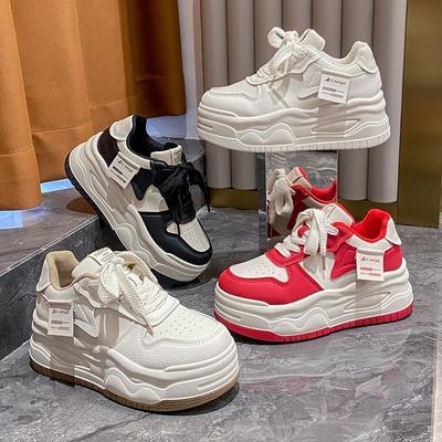 Женская обувь – Кроссовки