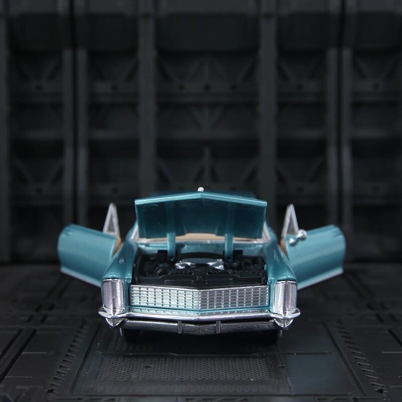 Майсто 1:26 Buick Riviera Gran Sport Тестовая Литая Модель Автомобиля Литьевые Модели и Игрушечные Транспортные Средства Модель Автомобиля Масштабная Модель Автомобиля Для Детей