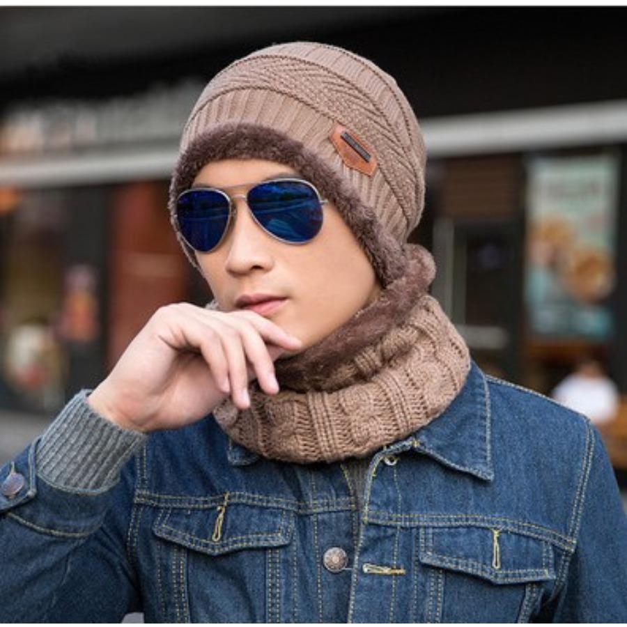 Korean Men's Hat Neck Scarf Sets Velvet Cycling Cover Warm Windproof Hat Winter Woolen Hats Two Piece Scarf Set