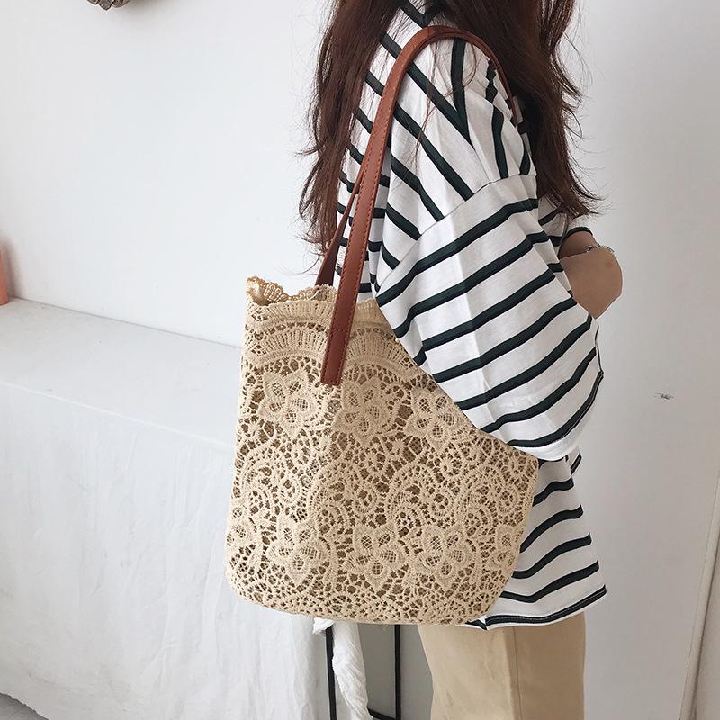 Korean Lace Aesthetic Large Capacity Shoulder Bucket Bag for Women - Spring/Summer