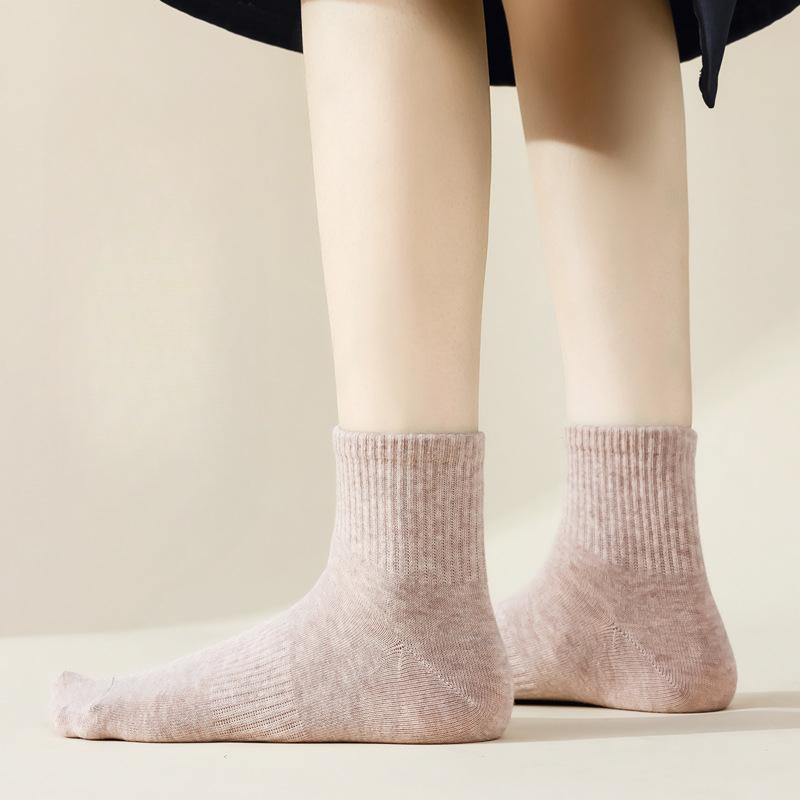 Women's Autumn Mid-calf Socks, Summer Thin Sweat-absorbing and Breathable Cotton Socks, Solid-colored Short Socks, Spring and Autumn Long Calf Socks