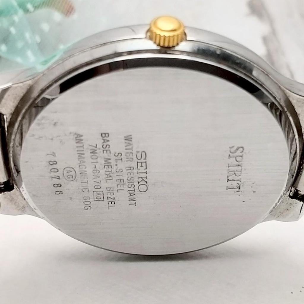 [USED] Working Seiko Spirit Unisex Vintage Wristwatch