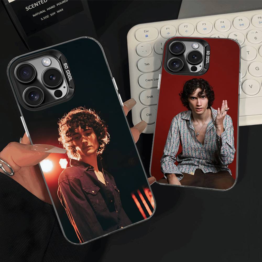 Чехол для телефона Singer S-Sombr для iPhone 14,16,12,15,13,17,11,E,Pro,Max,Plus,Air,Mini Черный Мягкий Чехол
