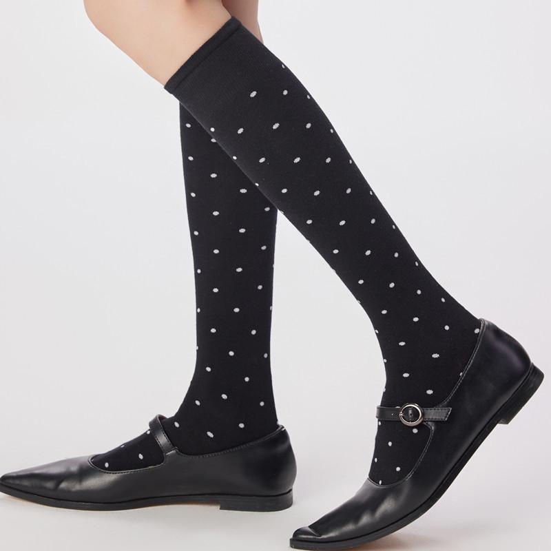 Women's Polka Dot Calf Socks - Spring/Autumn, Slimming, Sweet, Versatile, Korean Retro Style, Long Cotton, Slouchy Fit.