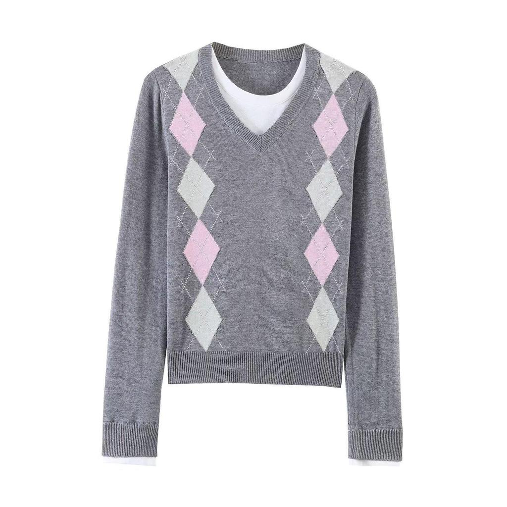 U Cross European Style 2026: New Fashionable Diamond Pattern Jacquard Knit Two-Piece for Women.
