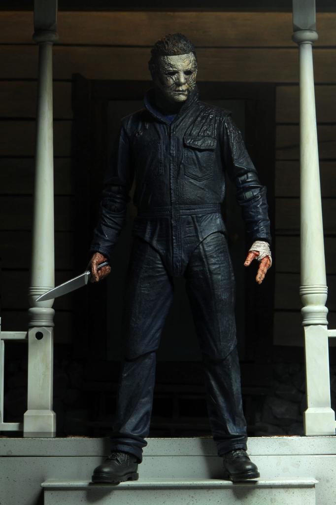 NECA Halloween Kills Ultimate Фигурка Бугимен Майкл Майерс NECA HALLOWEEN KILLS ULTIMATE БУГИМЕН МАЙКЛ МАЙЕРС Мерч фильма ужасов