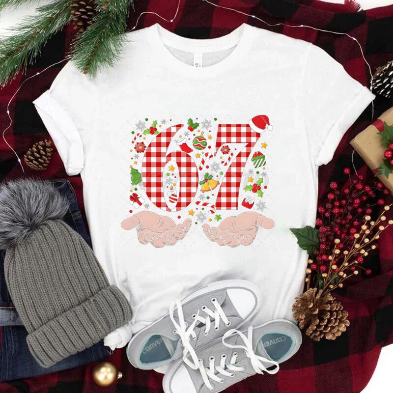 Merry Christmas 6 7 Meme Shirt for Unisex Women Trendy Funny Hands Vintage T Shirts Unisex Funny Style Internet Humor Tee Shirt